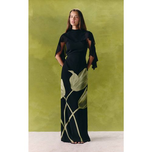 Black Robe Longue À Superposition Cape En Mousseline À Imprimé Floral | Taille 42 - PrettyLittleThing - Modalova