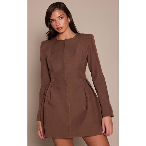 Robe Blazer Structurée Premium Tissée Avec Détail Plissé Aux Hanches | Taille 42 - PrettyLittleThing - Modalova