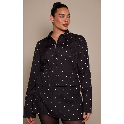 Black Chemise Grande Taille À Pois | Taille 46 - PrettyLittleThing - Modalova