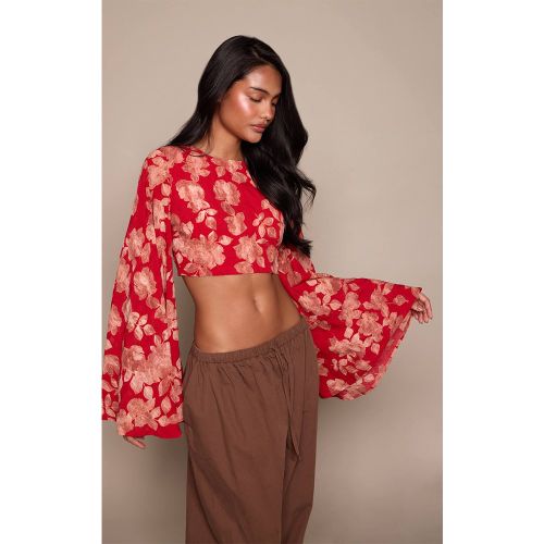 Red Chemisier En Mousseline À Imprimé Floral Et Manches Chauve-souris | Taille 38 - PrettyLittleThing - Modalova