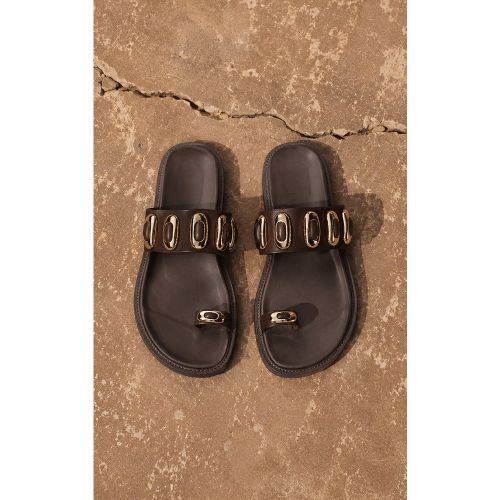 Sandales À Semelle Anatomique En Synthétique Avec Détail Doré | Taille 38 - PrettyLittleThing - Modalova