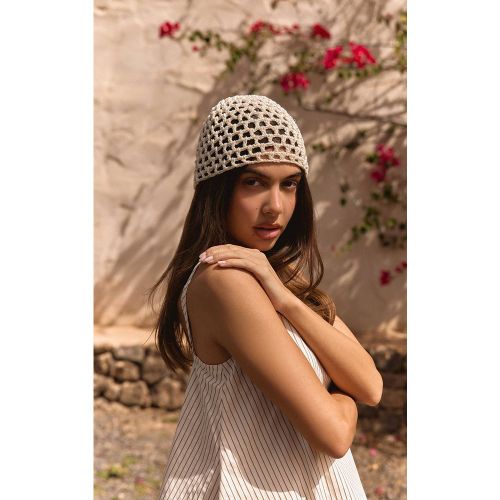 Cream Bonnet Tricoté À Sequins - PrettyLittleThing - Modalova