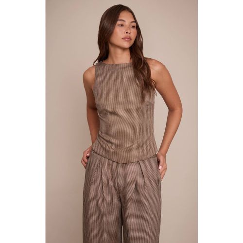 Brown Haut À Col Nageur Avec Détail Pied-de-poule | Taille 32 - PrettyLittleThing - Modalova