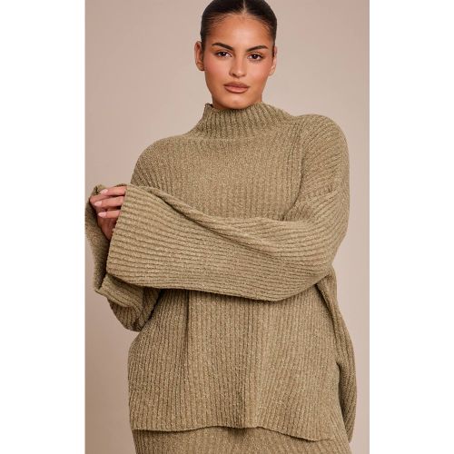 Khaki Synthétiquell Oversize En Maille Bouclée Côtelée Grande Taille | Taille XL - PrettyLittleThing - Modalova