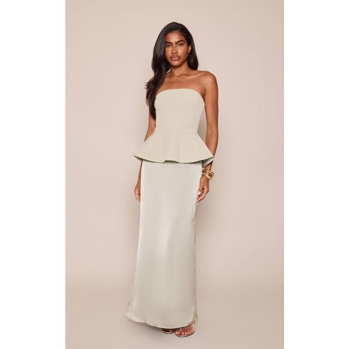 Sage Robe Maxi Ajustée À Basque Et Décolleté Bandeau | Taille 32 - PrettyLittleThing - Modalova