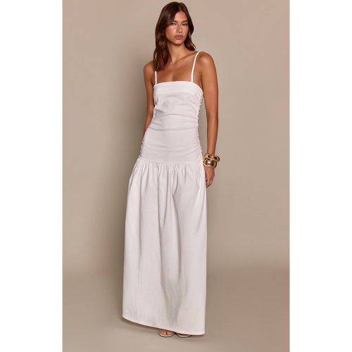 Cream Robe Maxi Froncée À Bretelles En Tissu Stretch Tissé | Taille 42 - PrettyLittleThing - Modalova