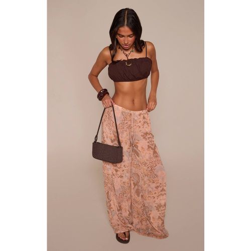 Pink Pantalon Taille Basse En Mousseline À Imprimé Cachemire Avec Cordon De Serrage | Taille 40 - PrettyLittleThing - Modalova