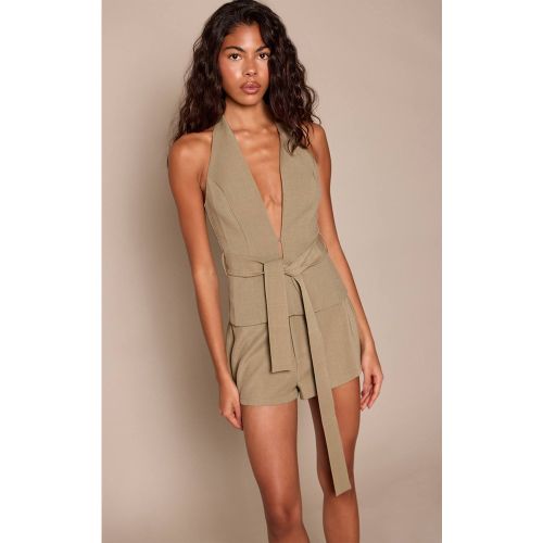 Sage Short Tailleur Coordonné Détail Ceinture | Taille 42 - PrettyLittleThing - Modalova