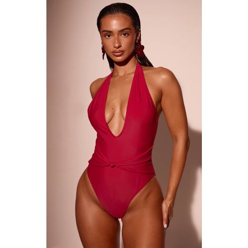 Burgundy Maillot De Bain À Rayures Avec Décolleté Plongeant Et Nœud Devant | Taille 32 - PrettyLittleThing - Modalova