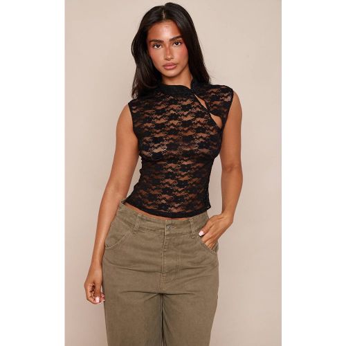Black Haut Ajusté Petite En Dentelle Ajourée Avec Détail Cordon De Serrage | Taille 42 - PrettyLittleThing - Modalova