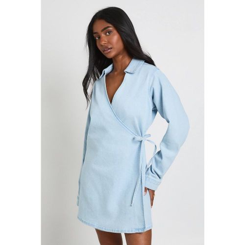 Robe En Denim À Effet Cache-cœur | Taille 44 - boohoo - Modalova