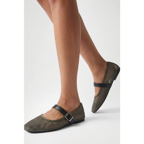 Ballerines En Mesh Coupe Large | Taille 40 - boohoo - Modalova