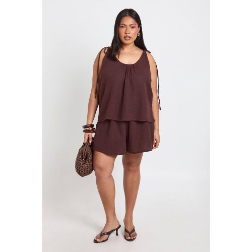 Ensemble Grande Taille Haut Caraco Et Short En Gaze De Coton Avec Liens | Taille 56 - boohoo - Modalova