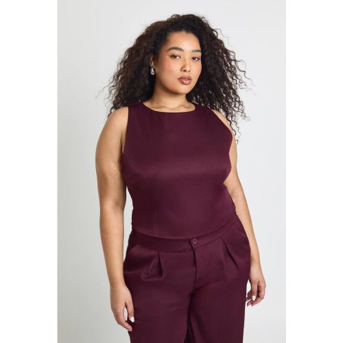 Haut Tissé Taille Plus à Col Nageur avec Taille Cintrée | Taille 48 - boohoo - Modalova