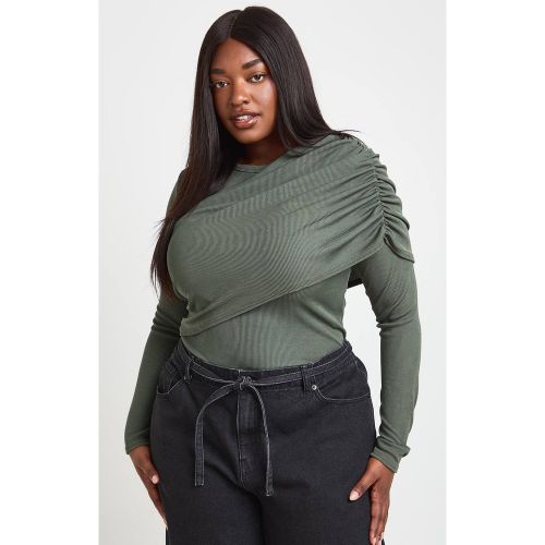 Haut Grande Taille À Manches Longues Côtelé Avec Drapé Sur Le Devant | Taille 48 - boohoo - Modalova