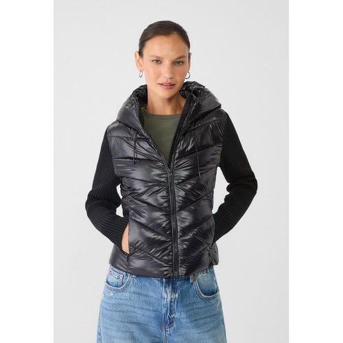 Blouson matelassé contrastant en maille XS - Stradivarius - Modalova