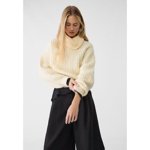 Pull en maille à col roulé et bord-côte XS - Stradivarius - Modalova