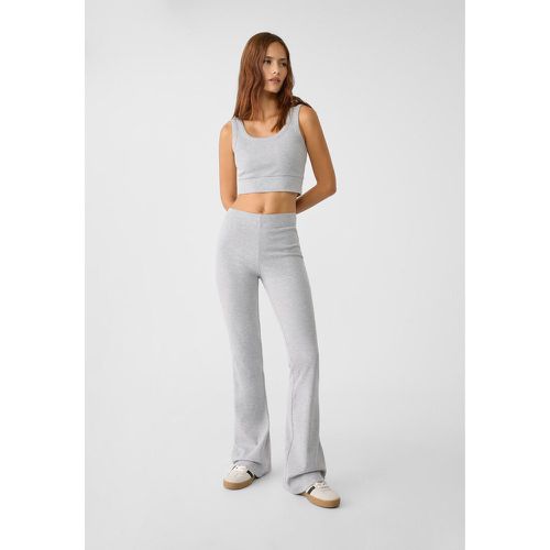 Pantalon flare côtelé L - Stradivarius - Modalova