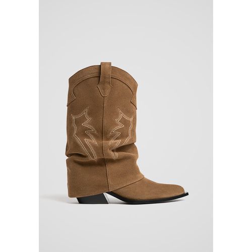 Bottes cowboy en cuir 35 - Stradivarius - Modalova