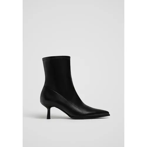 Bottines à talon aiguille élastiquées 37 - Stradivarius - Modalova