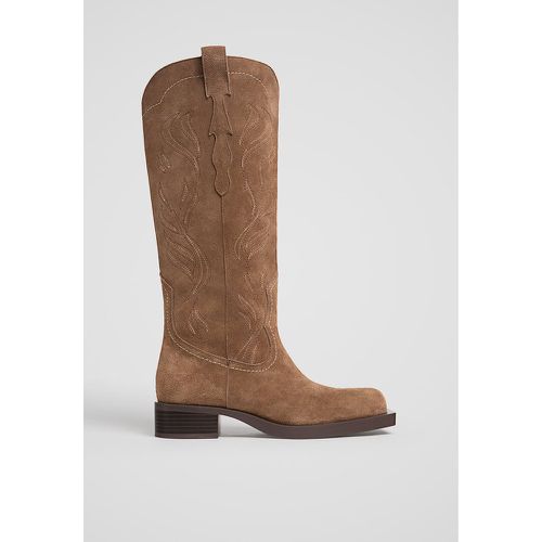 Bottes cowboy plates en 35 - Stradivarius - Modalova