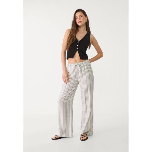 Top en maille avec boutons XS - Stradivarius - Modalova