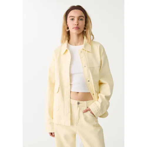 Surchemise sergée avec poches XS - Stradivarius - Modalova
