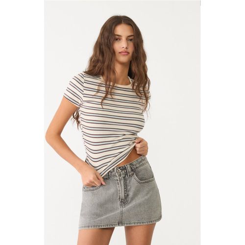 Jupe-short D62 en jean 32 - Stradivarius - Modalova