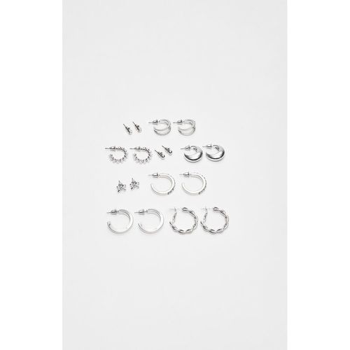 Lot de 9 paires de boucles d’oreilles nœud et perles OS - Stradivarius - Modalova