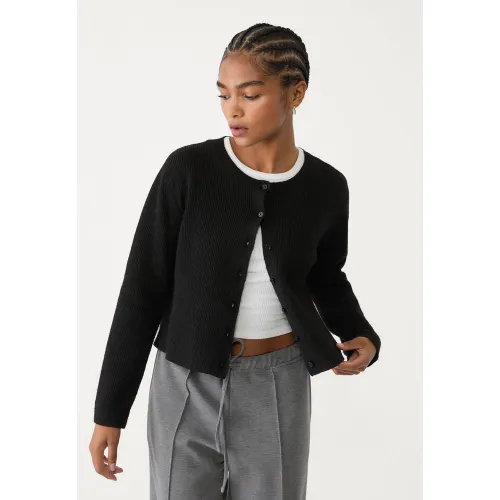 Veste en maille à boutons et bord-côte XS - Stradivarius - Modalova