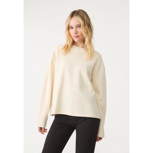 Top en maille à col rond Écru XS - Stradivarius - Modalova