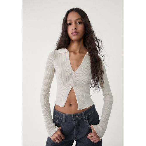 Pull à col polo fendu Écru XS - Stradivarius - Modalova
