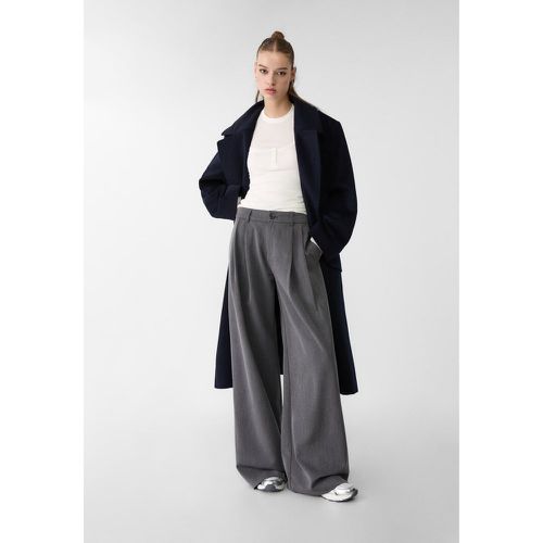 Pantalon habillé wide leg à pinces 32 - Stradivarius - Modalova