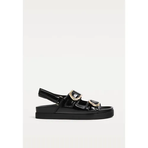 Sandales plates avec boucles 35 - Stradivarius - Modalova