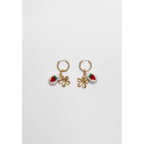 Boucles d’oreilles charm fraise et fleur OS - Stradivarius - Modalova