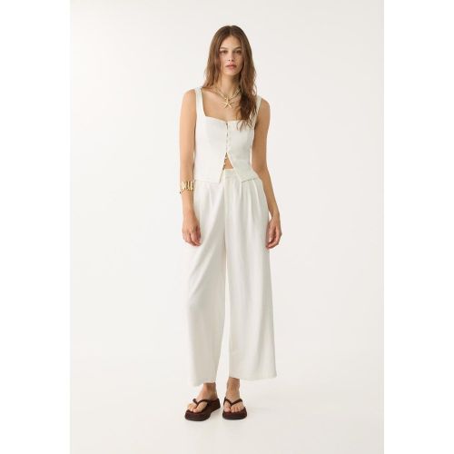 Jupe-culotte à pinces en lin mélangé Écru XS - Stradivarius - Modalova