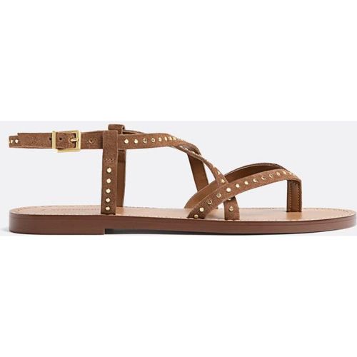 Sandales plates en cuir à clous 35 - Stradivarius - Modalova