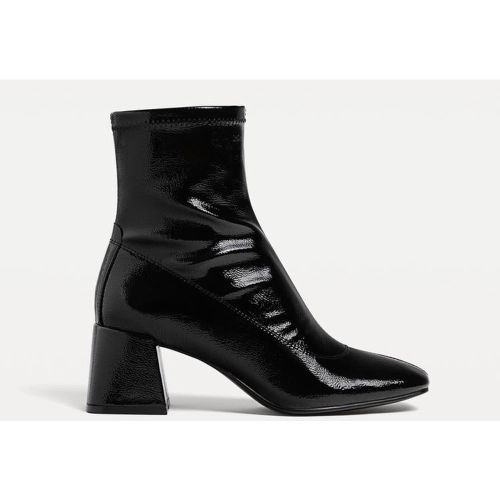 Bottines vernies 35 - Stradivarius - Modalova