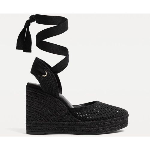 Chaussures compensées en jute et crochet 35 - Stradivarius - Modalova