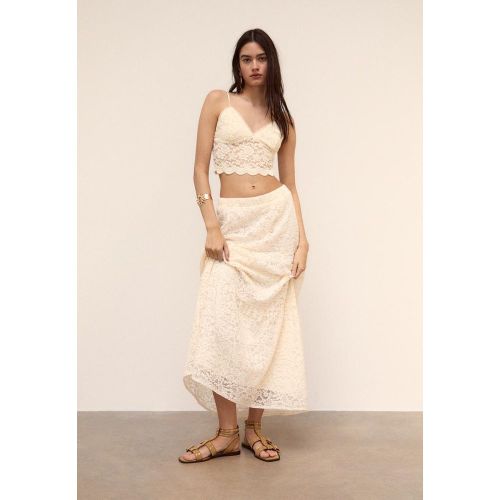 Jupe fluide midi en dentelle Écru XS - Stradivarius - Modalova