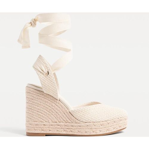Chaussures compensées en jute texturé 35 - Stradivarius - Modalova