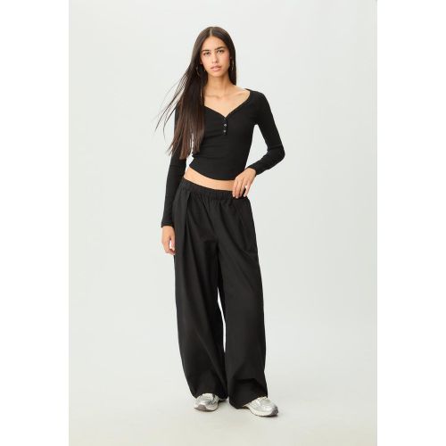 T-shirt boutons XS - Stradivarius - Modalova