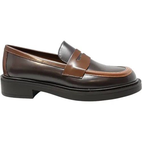 Shoes > Flats > Loafers - - Frau - Modalova