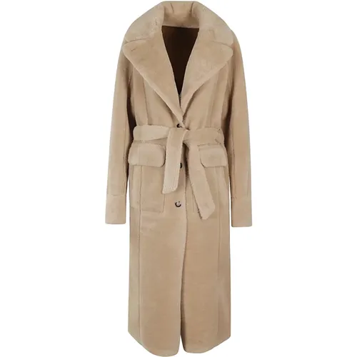 Coats > Belted Coats - - Urbancode - Modalova