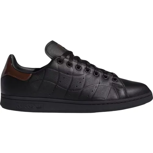 Adidas - Shoes > Sneakers - Black - Adidas - Modalova