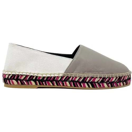 Shoes > Flats > Espadrilles - - Off White - Modalova