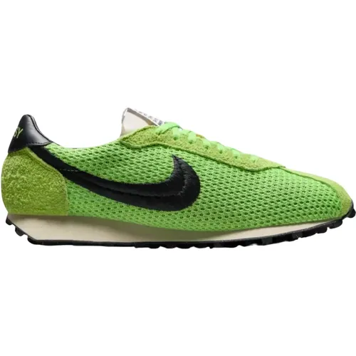 Nike - Shoes > Sneakers - Green - Nike - Modalova