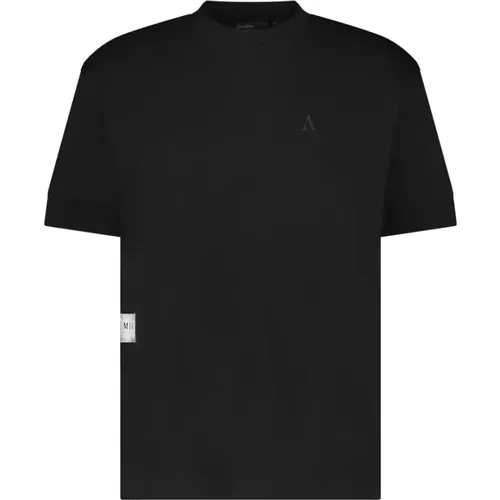 Aeden - Tops > T-Shirts - Black - Aeden - Modalova