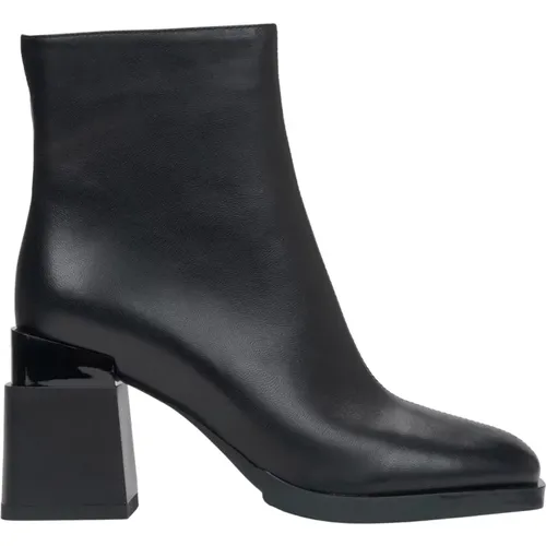 Shoes > Boots > Heeled Boots - - Estro - Modalova