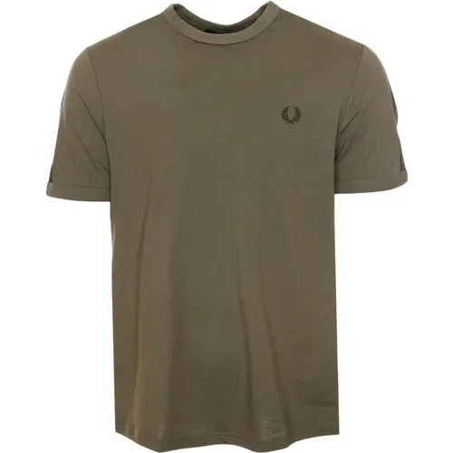 Tops > T-Shirts - - Fred Perry - Modalova